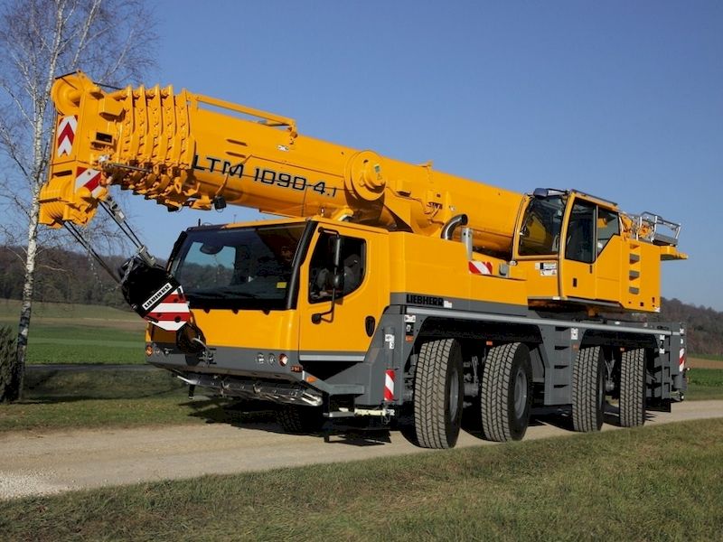 Аренда автокрана LIEBHERR 90 тонн